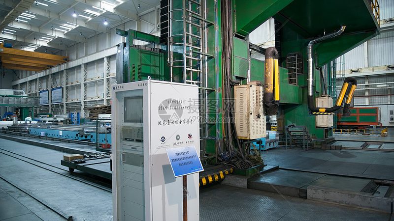 小型机械加工设备报价单模板通常包括以下几部分：